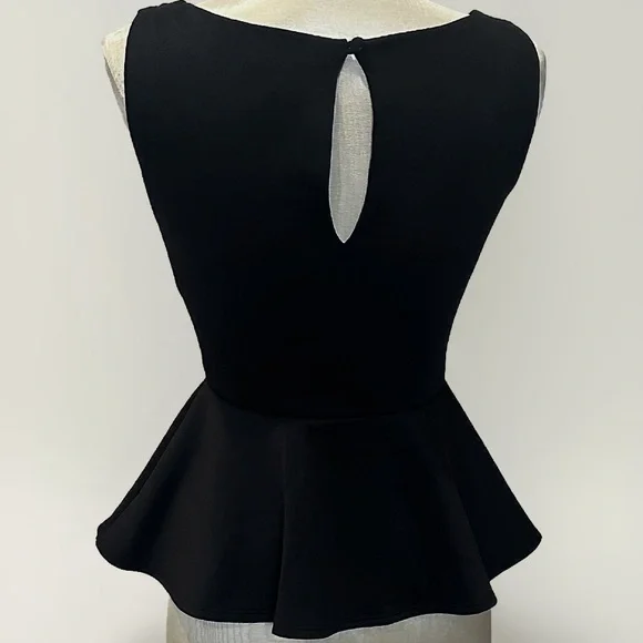 Bisou Bisou Black Peplum Top Jeweled Embellished Neckline / Upper Bodice XS - S - Picture 2 of 4